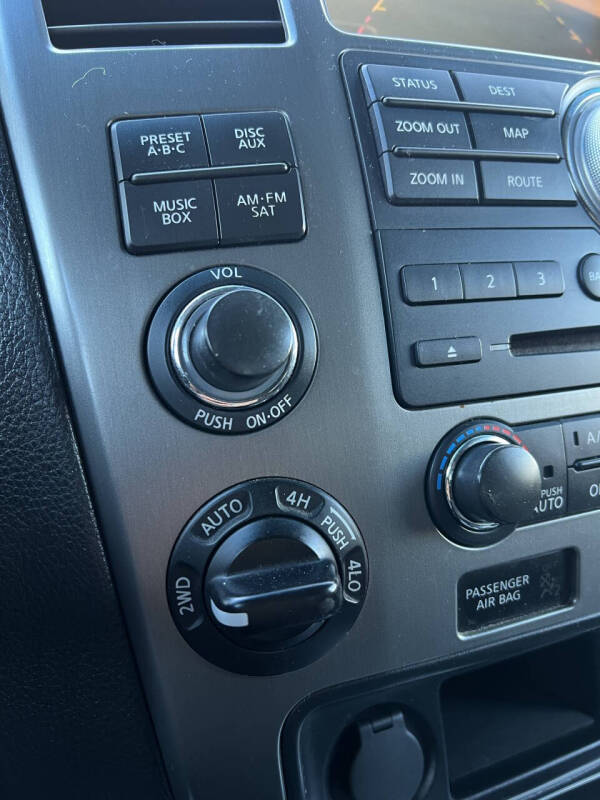 2010 Nissan Armada Platinum