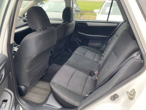 2017 Subaru Outback 2.5i