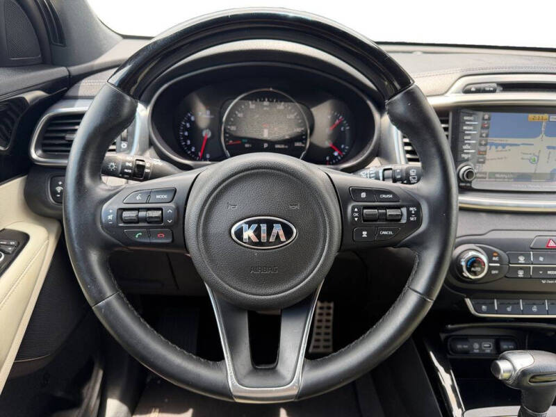 2017 Kia Sorento SX Limited V6