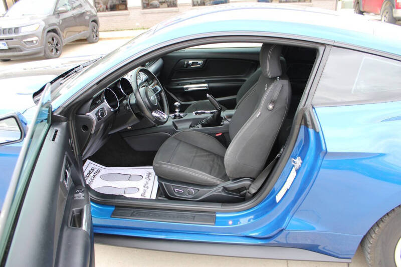 2017 Ford Mustang EcoBoost