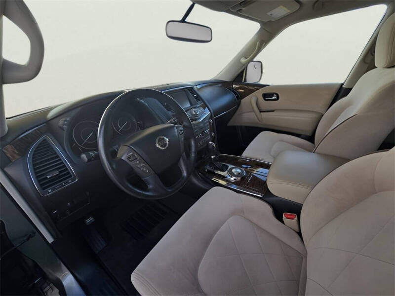 2017 Nissan Armada SV