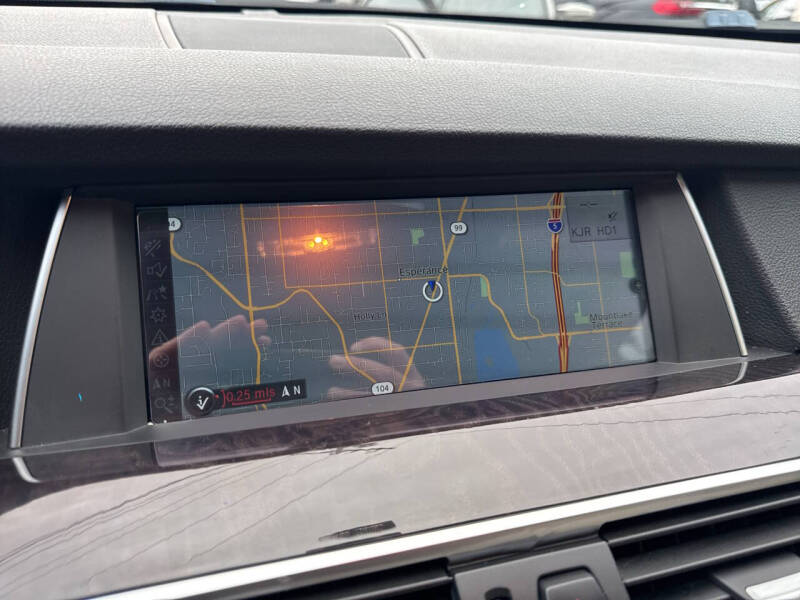 2012 BMW 5 Series 535i Gran Turismo