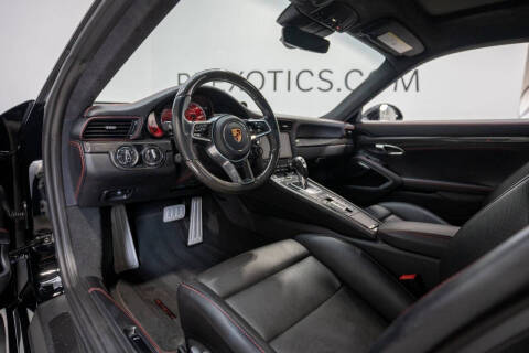 2017 Porsche 911 Turbo S