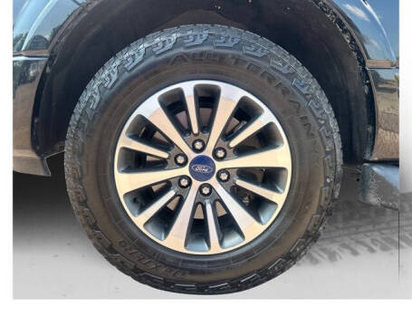 2017 Ford Expedition EL XLT