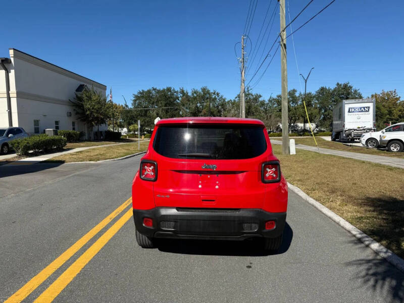 2023 Jeep Renegade Latitude
