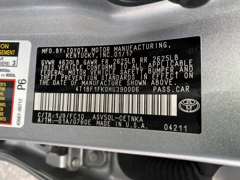 2017 Toyota Camry LE