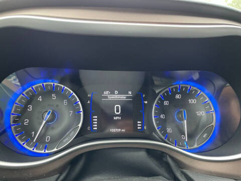 2021 Chrysler Voyager LX