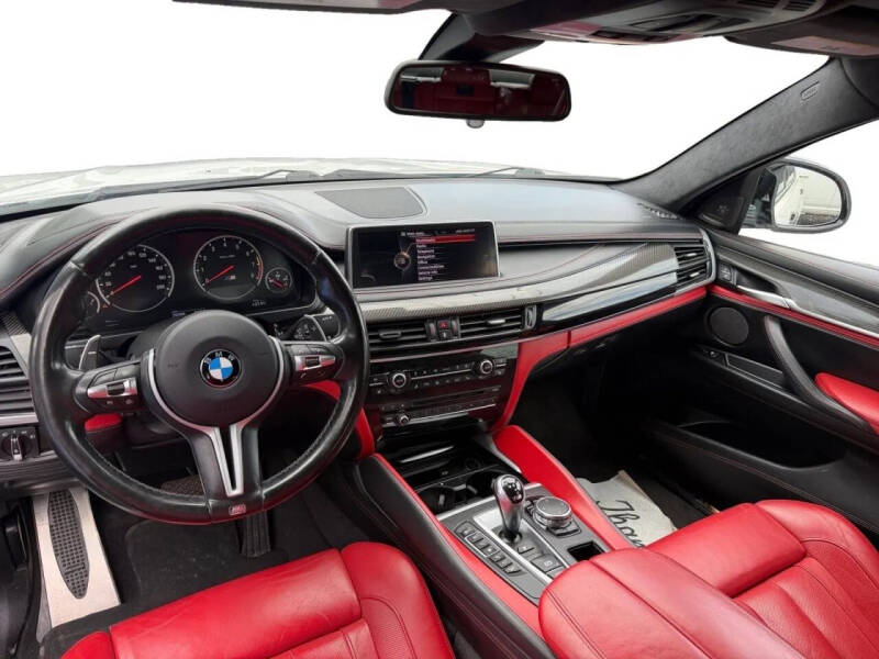 2016 BMW X6 M