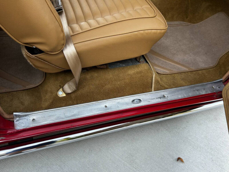 1949 Oldsmobile Futuramic 76