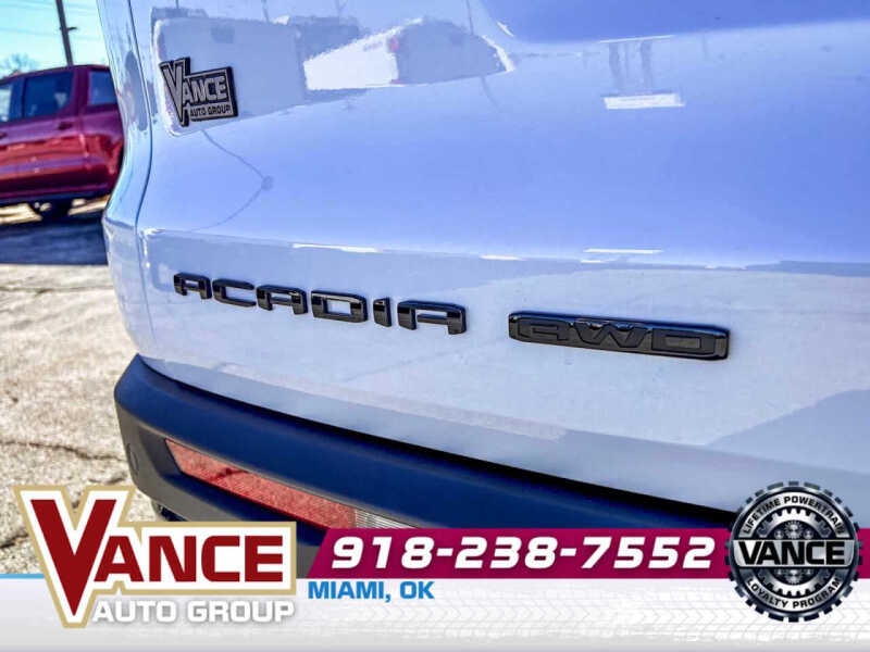 2026 GMC Acadia Elevation