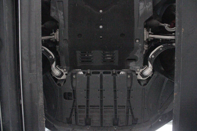 2017 Jaguar F-TYPE SVR