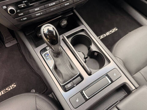 2015 Hyundai Genesis
