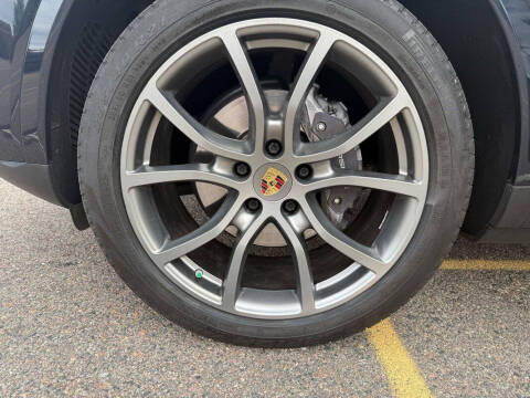2020 Porsche Cayenne Coupe