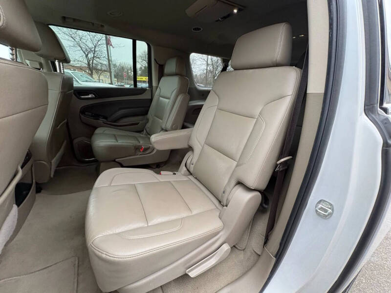 2020 Chevrolet Suburban LT