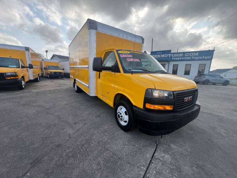 2021 GMC Savana