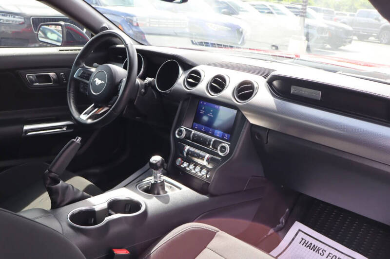 2021 Ford Mustang