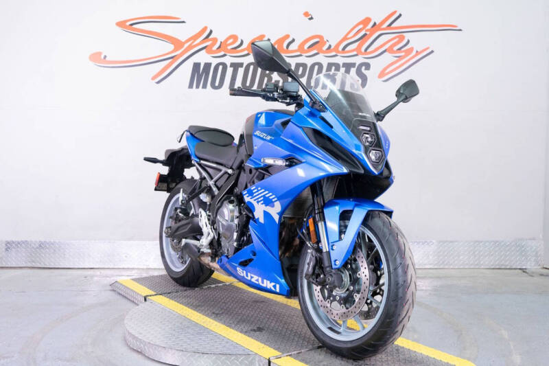 2024 Suzuki GSX-8R