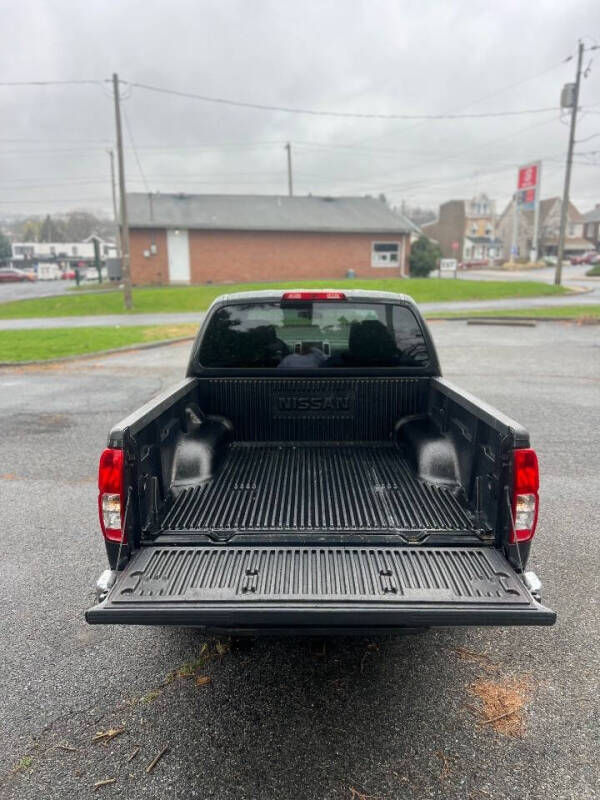 2012 Nissan Frontier S