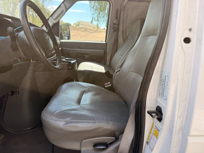 2006 Ford E-Series E-250