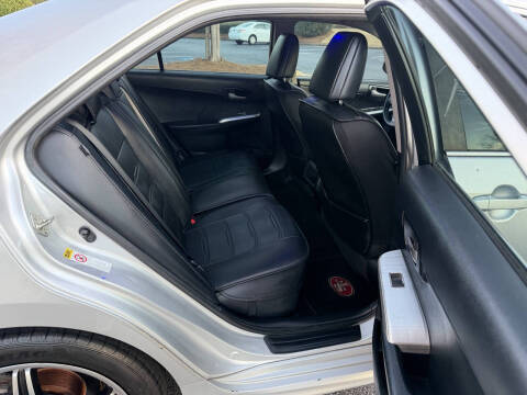 2014 Toyota Camry SE