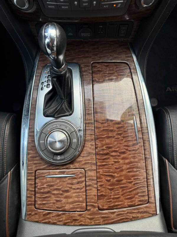 2019 Nissan Armada SL