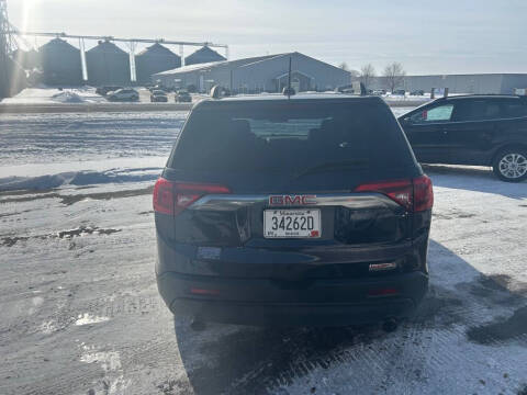 2017 GMC Acadia SLT-1