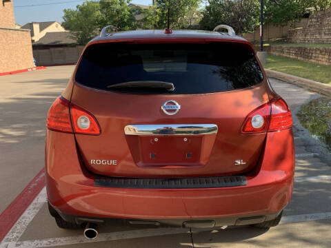 2011 Nissan Rogue SV