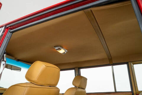 1987 Jeep Grand Wagoneer