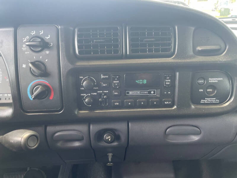 1998 Dodge Ram 1500 ST