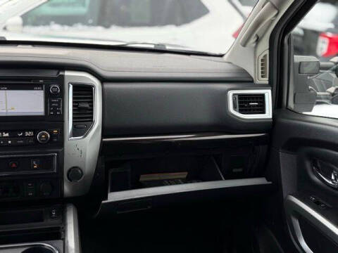 2016 Nissan Titan XD