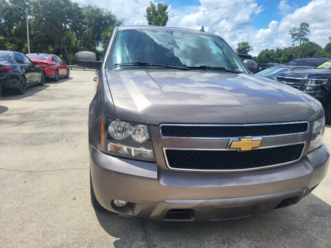 2014 Chevrolet Suburban LT