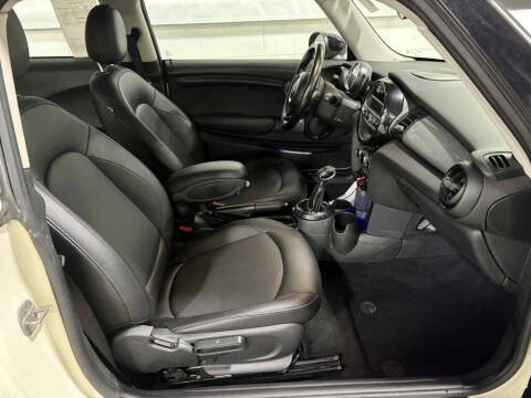 2015 MINI Hardtop 2 Door Cooper