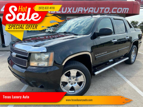 2007 Chevrolet Avalanche for sale at Texas Luxury Auto in Cedar Hill TX