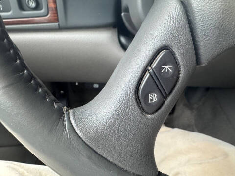 2003 Cadillac Escalade