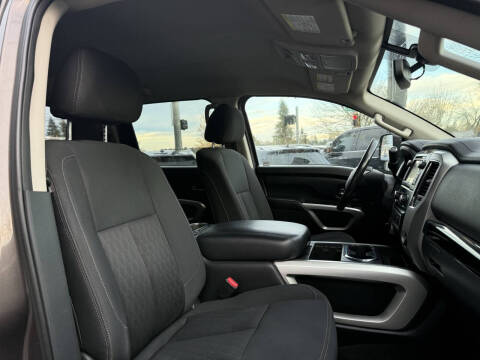 2017 Nissan Titan XD SV