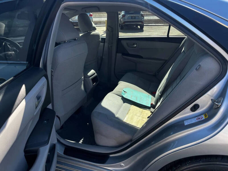 2015 Toyota Camry LE