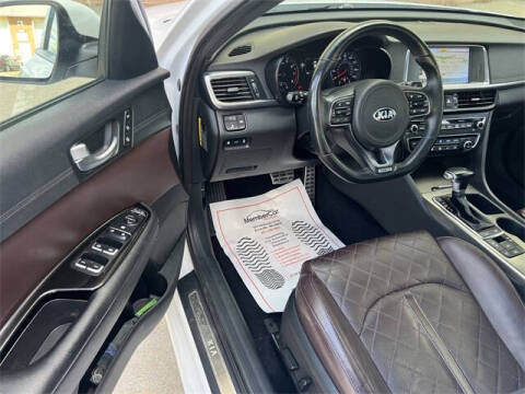 2016 Kia Optima SXL Turbo