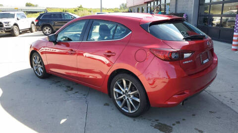 2018 Mazda MAZDA3 Touring