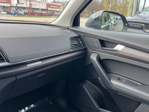 2021 Audi Q5 quattro Premium Plus 45 TFSI