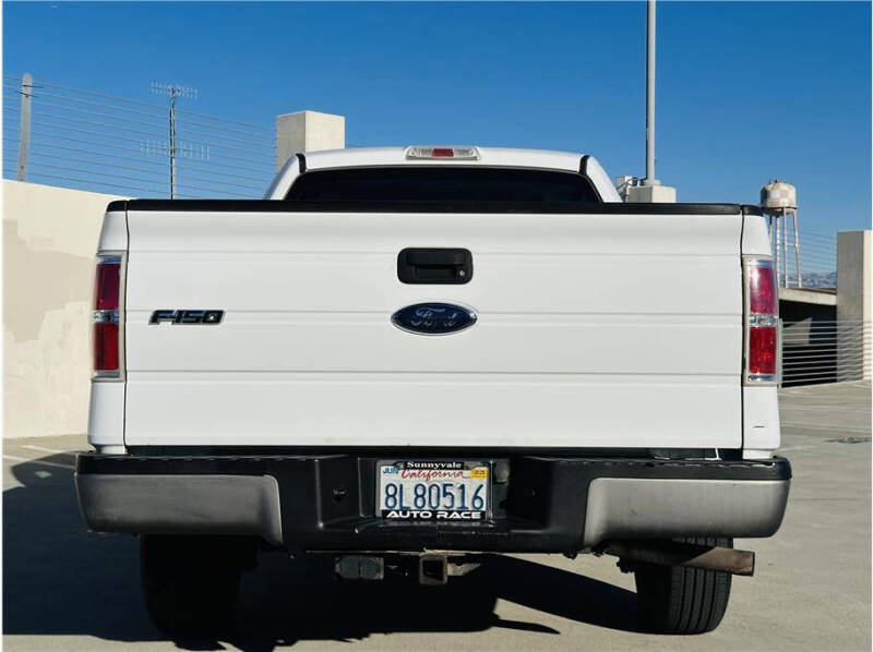 2009 Ford F-150 STX photo 5