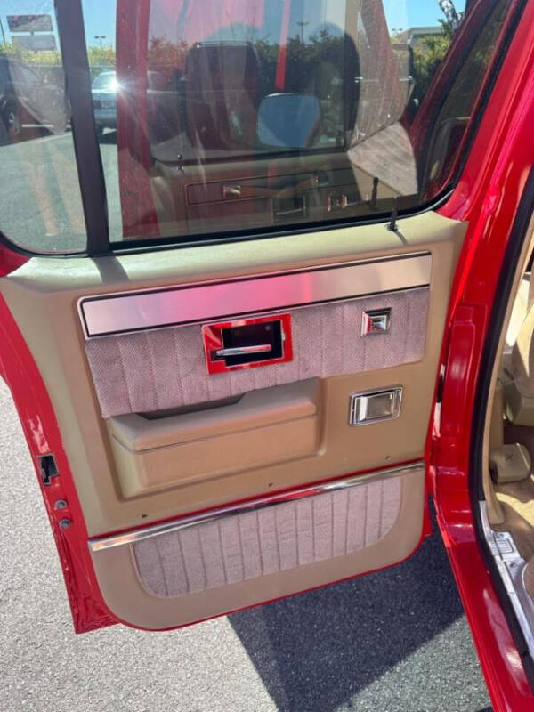 1987 GMC R/V 3500 Series