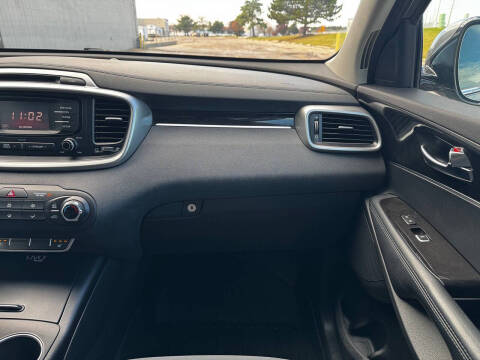 2016 Kia Sorento LX V6