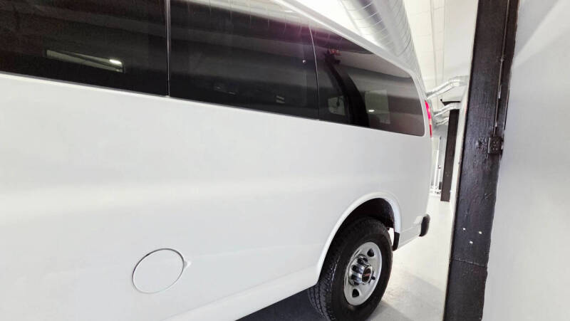 2013 GMC Savana LS 3500