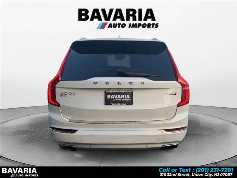 2017 Volvo XC90 T6 Inscription