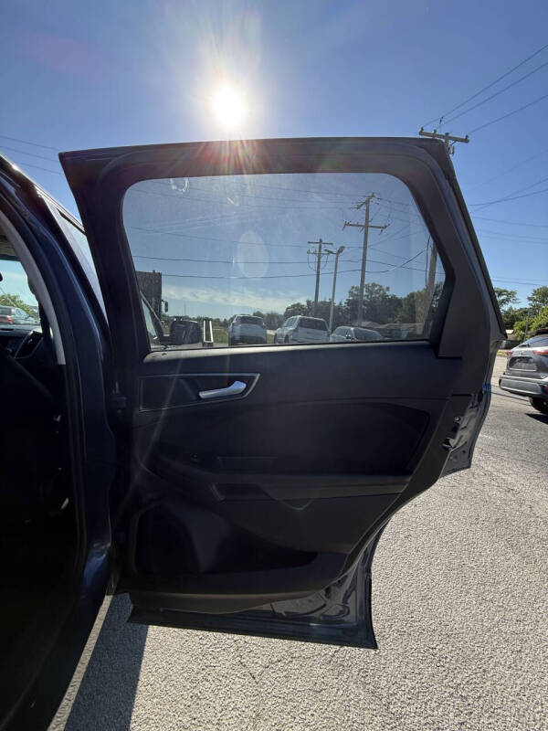 2018 Ford Edge SE