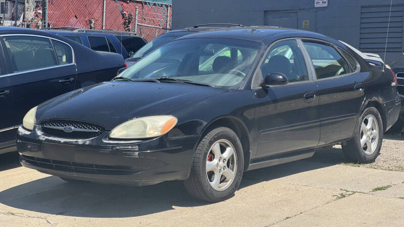 2003 Ford Taurus SE