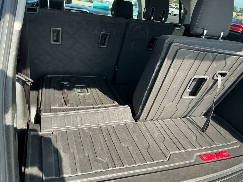 2018 GMC Acadia SLE-1