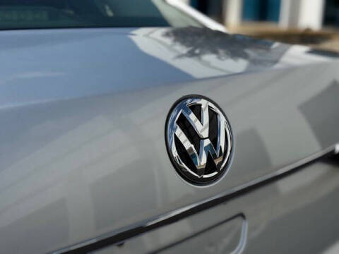 2017 Volkswagen Passat V6 SEL Premium