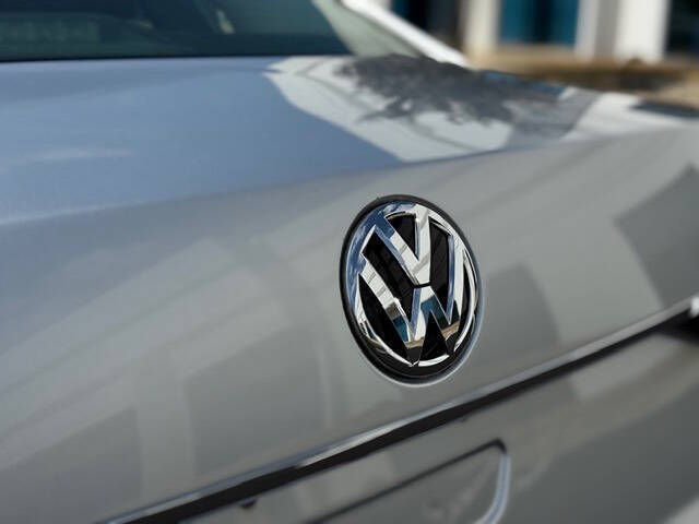 2017 Volkswagen Passat V6 SEL Premium