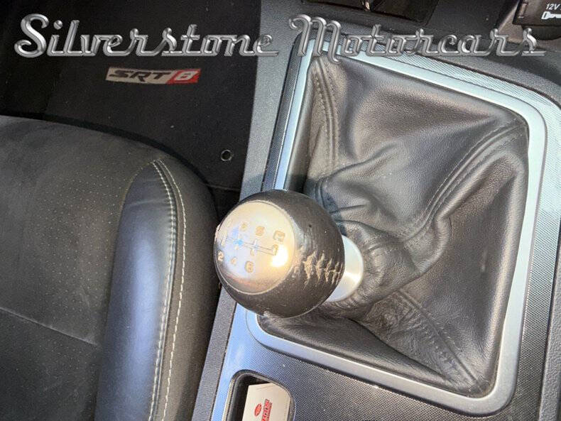 2010 Dodge Challenger SRT8